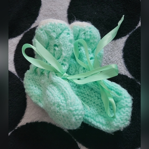 Handmade 3 Piece Toddler Crochet Green & Blue Jacket, Hat, Sock Set - Picture 5 of 7